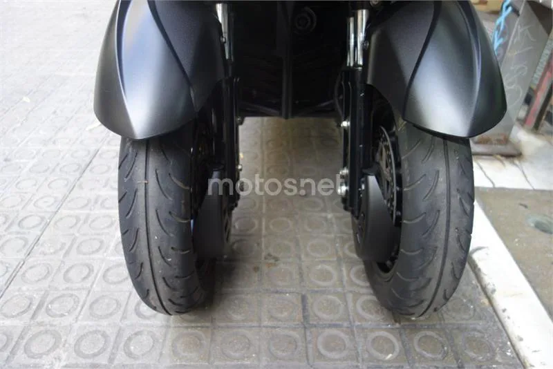 Yamaha Tricity – Vista 14