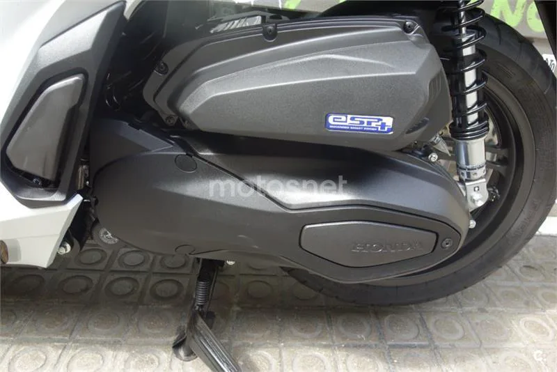 Honda SH 350i – Vista 17