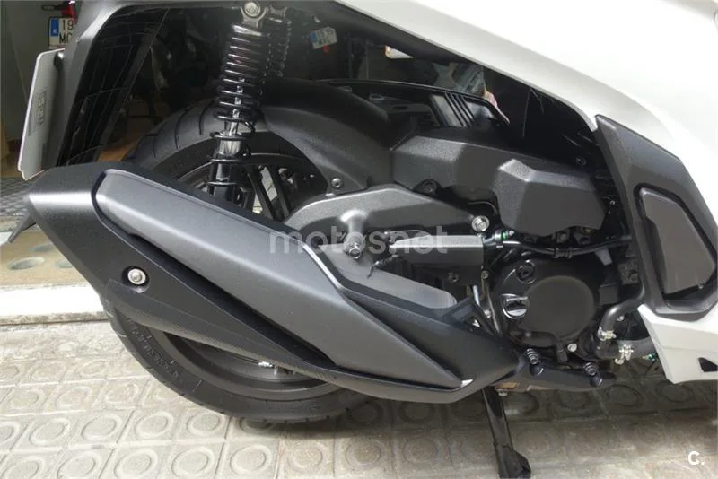 Honda SH 350i – Vista 4