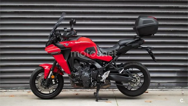 Yamaha Tracer 9 – Vista 13