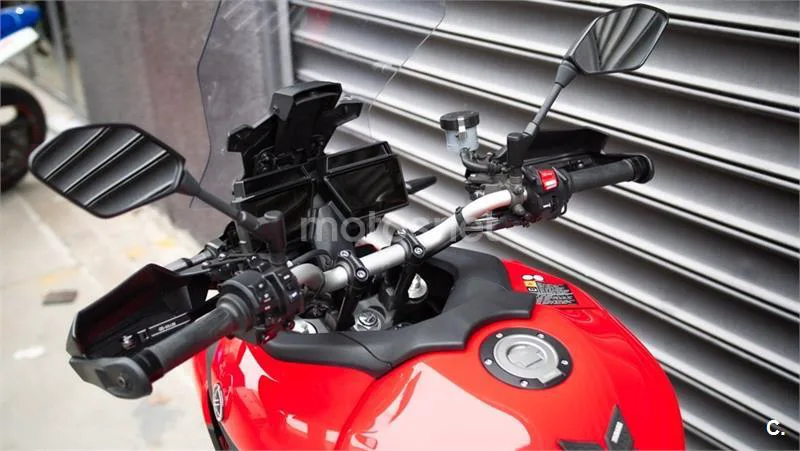 Yamaha Tracer 9 – Vista 19