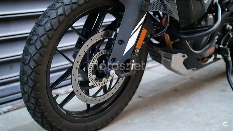KTM 390 – Vista 17