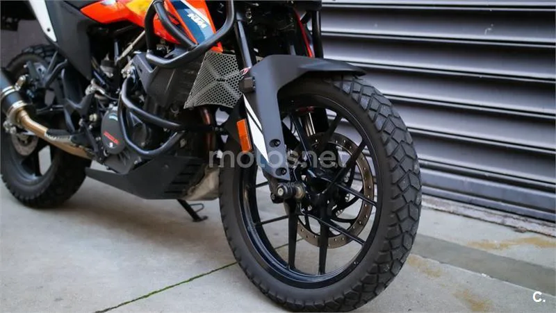 KTM 390 – Vista 4