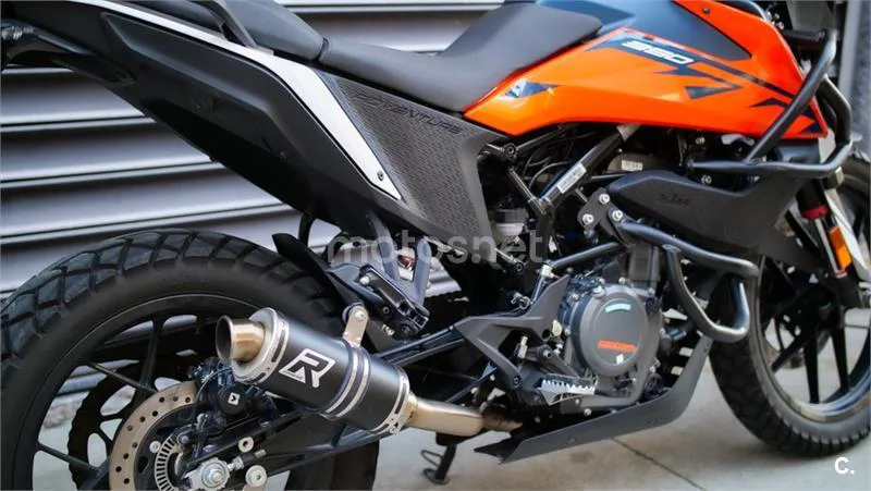 KTM 390 – Vista 6