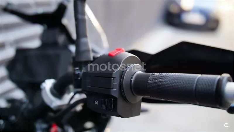 KTM 390 – Vista 9