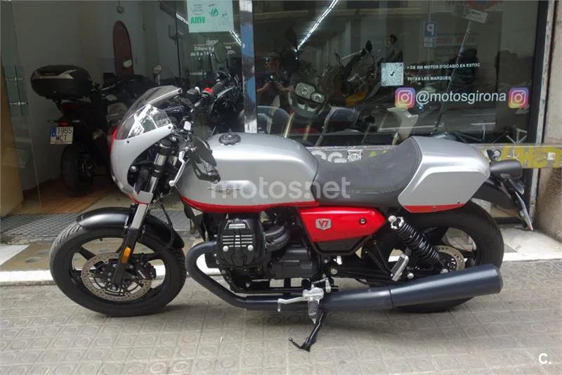 Moto Guzzi V7 – Vista 4