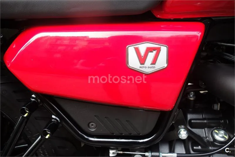 Moto Guzzi V7 – Vista 5