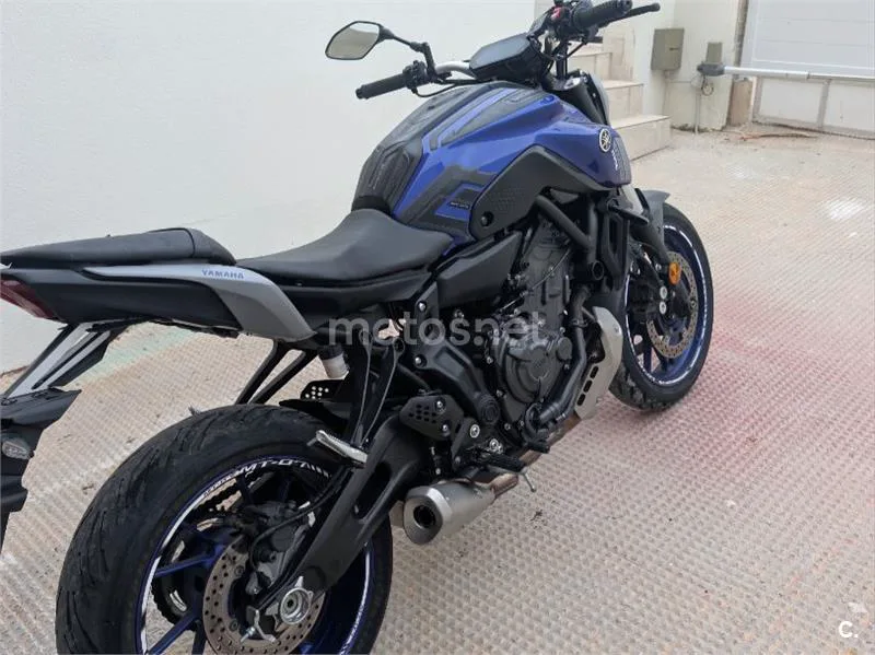 Yamaha MT-07 – Vista 3