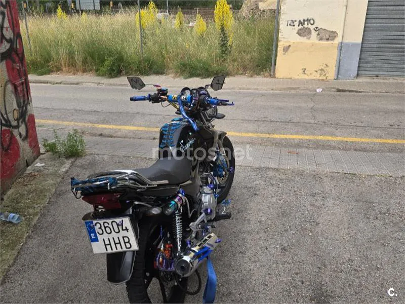 Yamaha YBR 125 – Vista 3