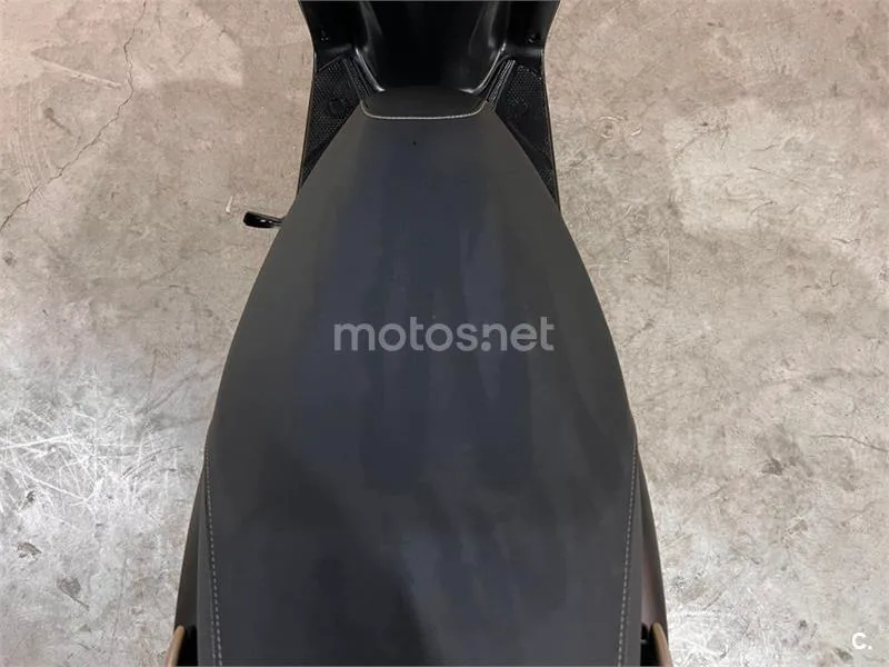 Yamaha D'elight 125 – Vista 12
