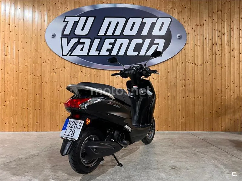 Yamaha D'elight 125 – Vista 4