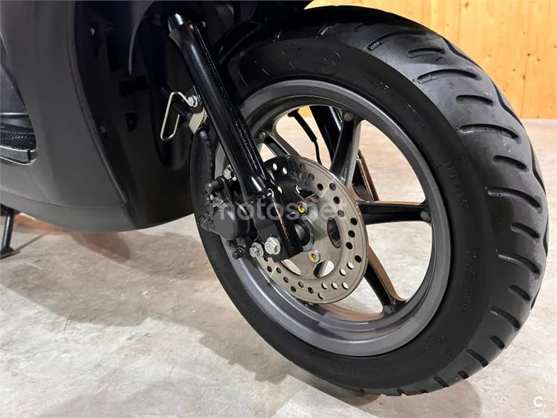 Yamaha D'elight 125 – Vista 41