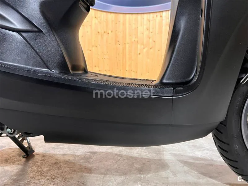 Yamaha D'elight 125 – Vista 48