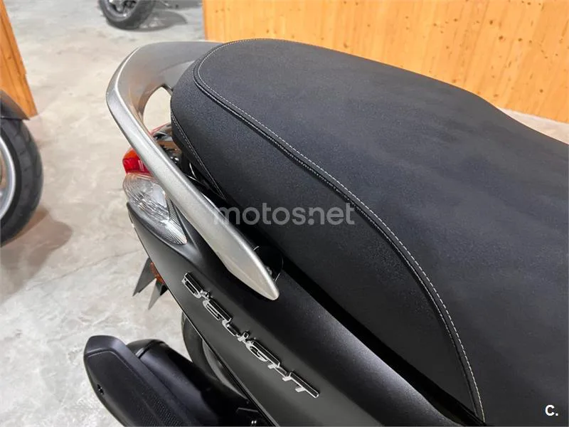 Yamaha D'elight 125 – Vista 52