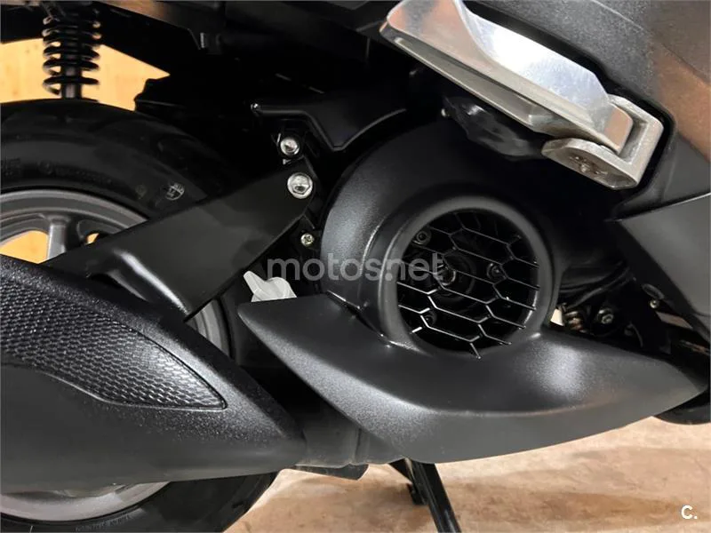 Yamaha D'elight 125 – Vista 56