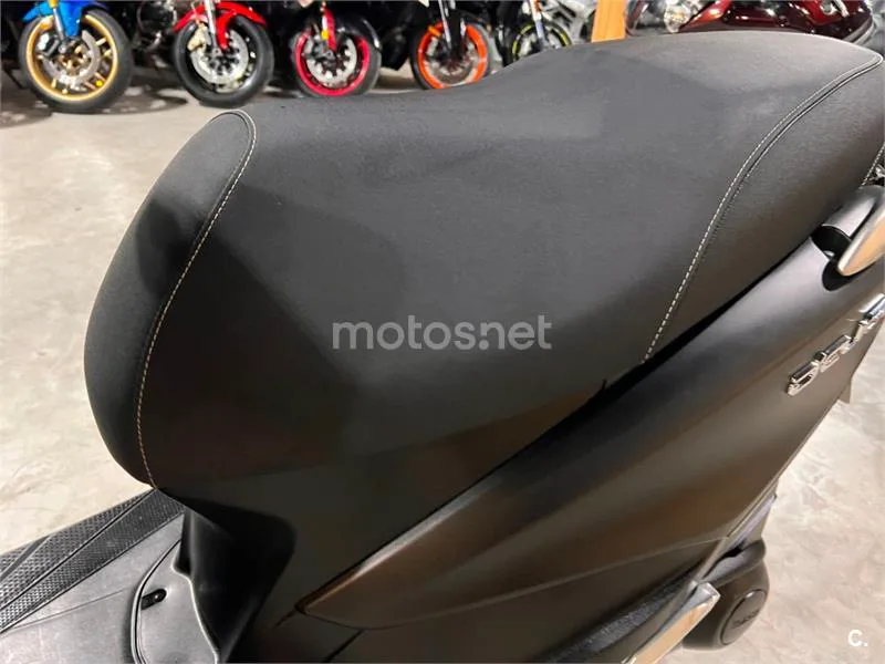 Yamaha D'elight 125 – Vista 60
