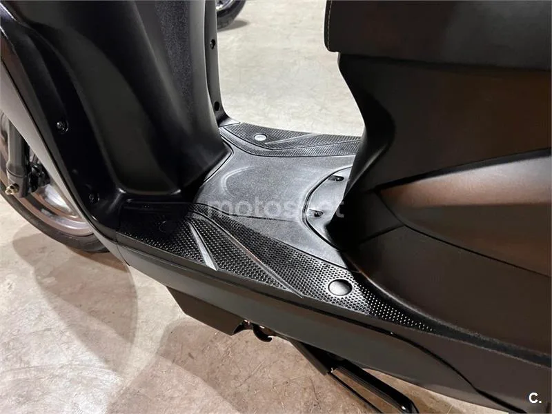 Yamaha D'elight 125 – Vista 68