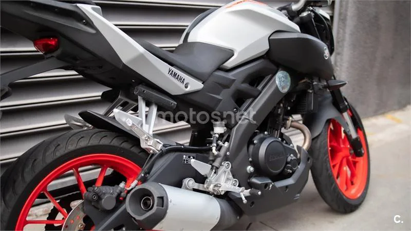 Yamaha MT-125 – Vista 6