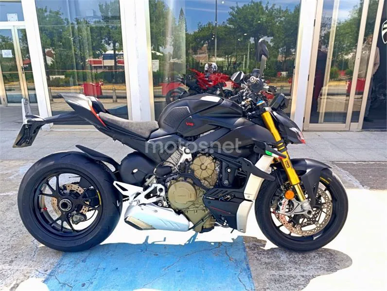 Ducati Streetfighter V4 19.300 € 2022 Sevilla - 2