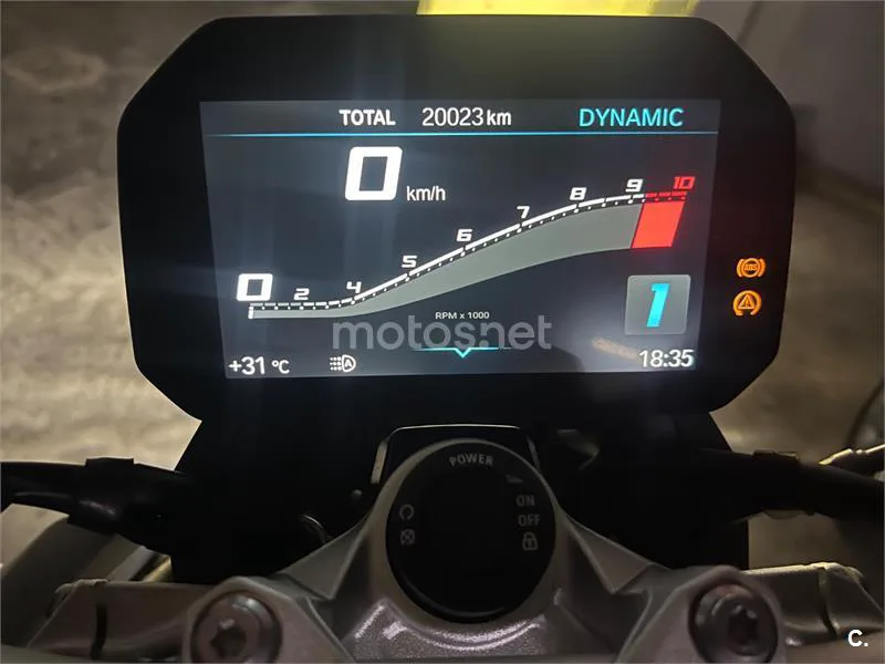 BMW F 900 R – Vista 6