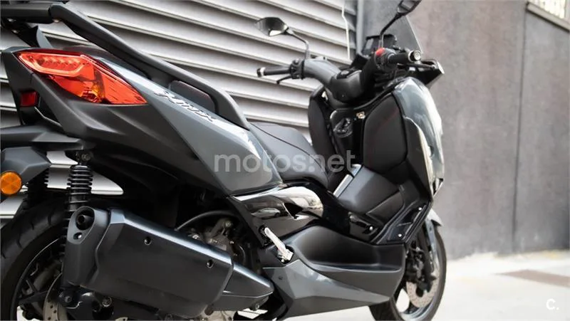 Yamaha XMAX 300 – Vista 6
