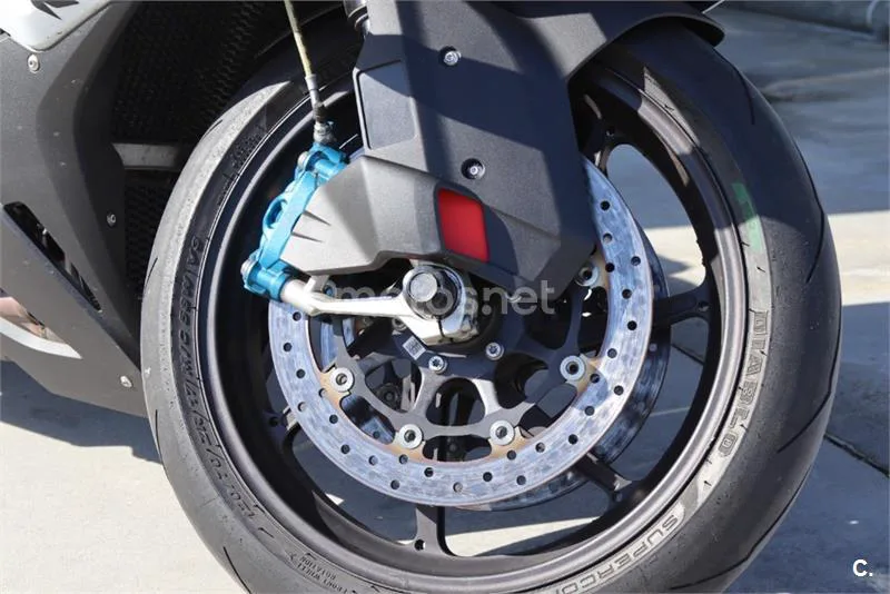 BMW S 1000 RR – Vista 12