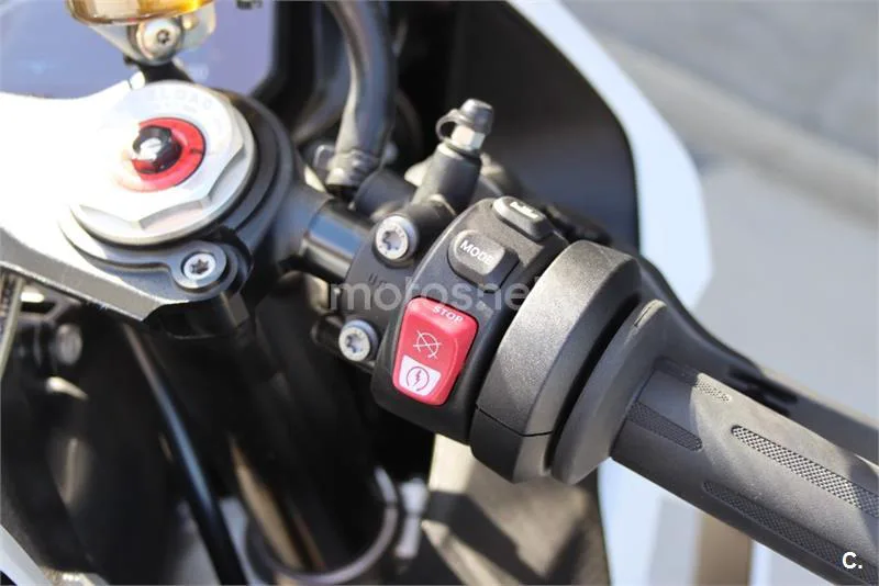 BMW S 1000 RR – Vista 14