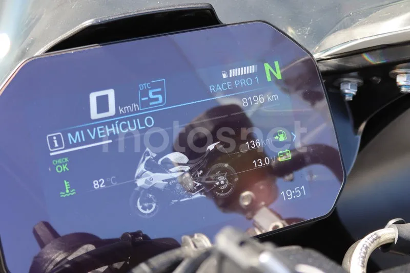 BMW S 1000 RR – Vista 16