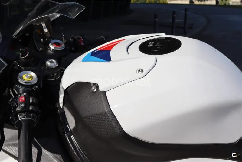 BMW S 1000 RR – Vista 10