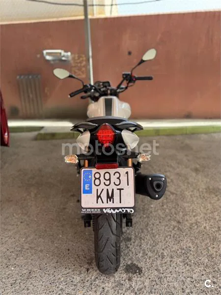 Keeway RKV 125 – Vista 4
