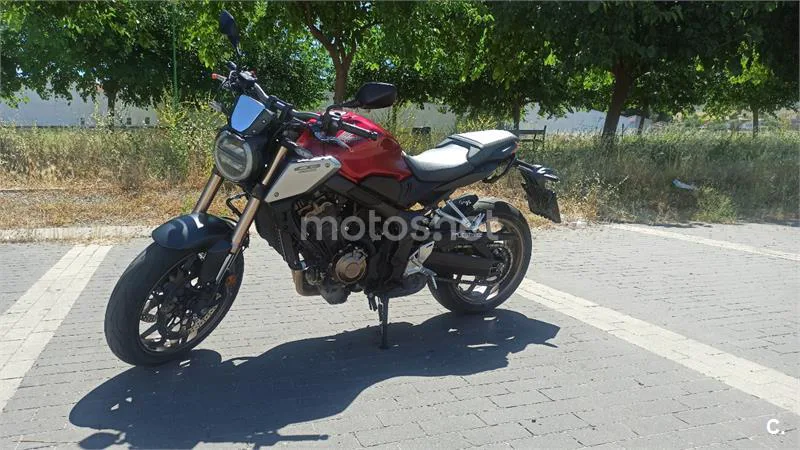 Honda CB 650 R – Vista 3