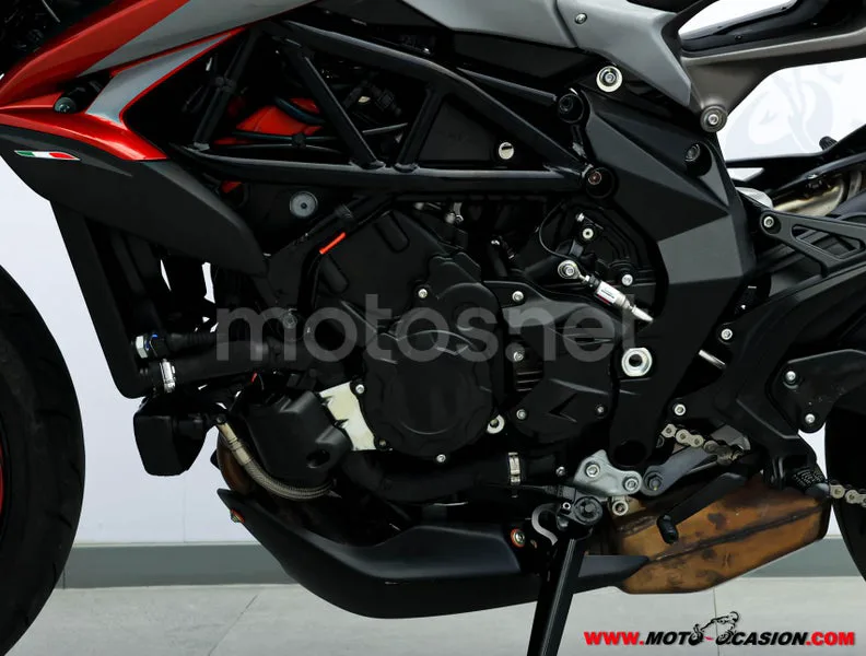 MV Agusta Brutale – Vista 10