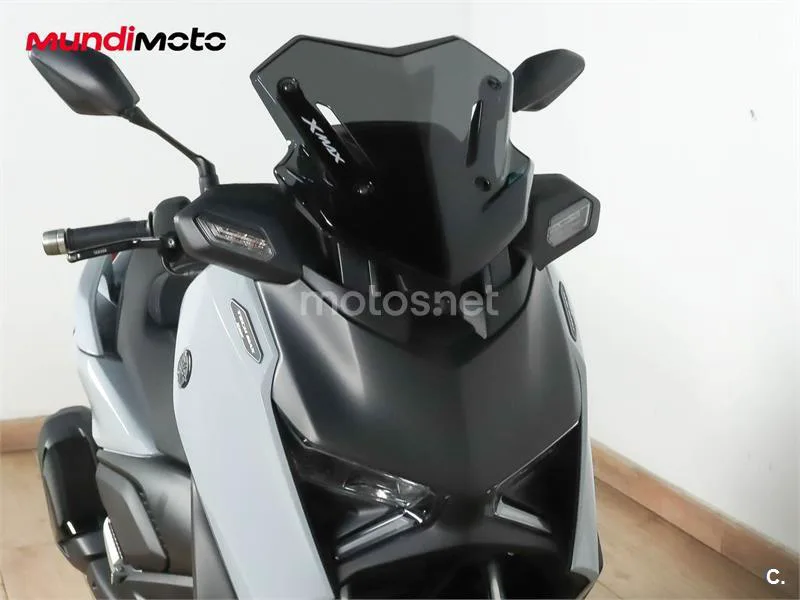 Yamaha XMAX 300 – Vista 5