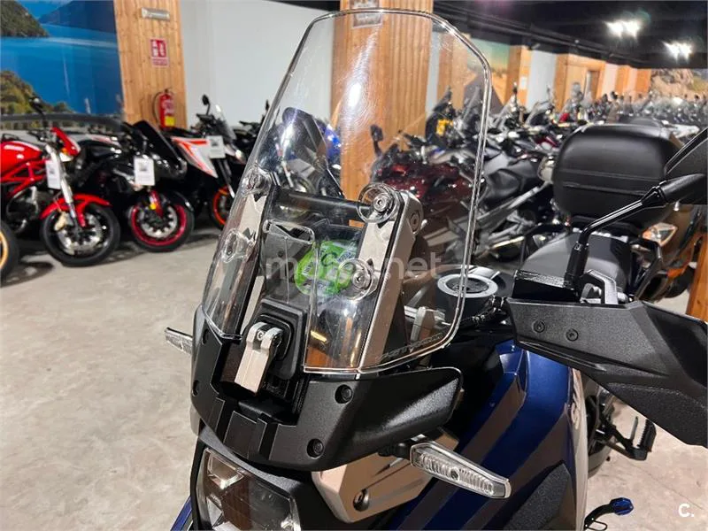 Suzuki V-Strom 1050 – Vista 75