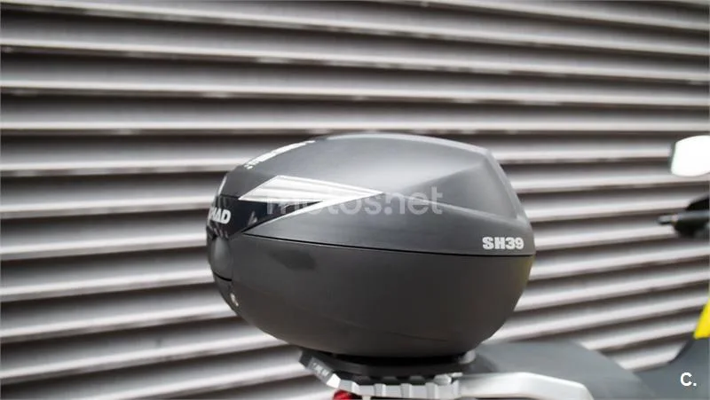 Suzuki V-Strom 650 – Vista 11