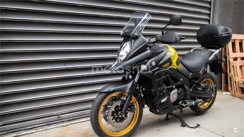Suzuki V-Strom 650 – Vista 14