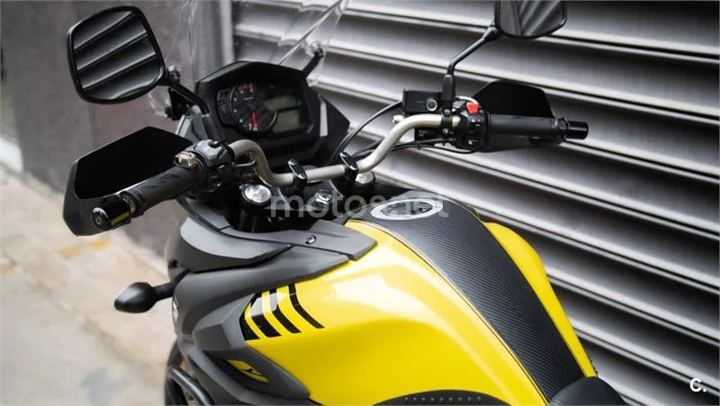 Suzuki V-Strom 650 – Vista 20