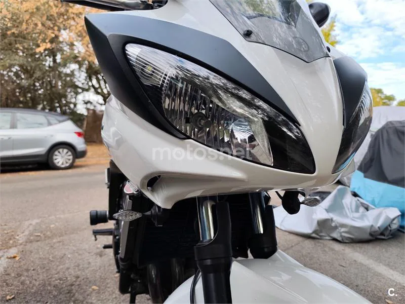 Yamaha FZ6 Fazer S2 – Vista 8