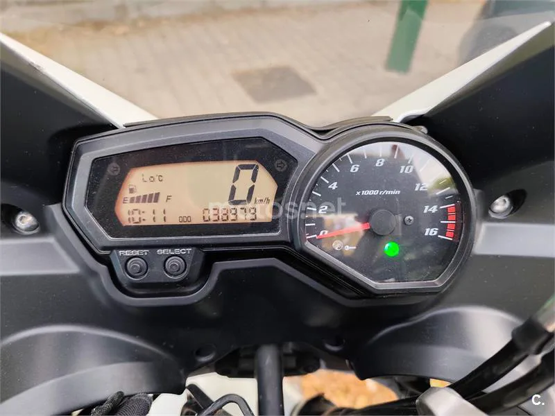 Yamaha FZ6 Fazer S2 – Vista 9