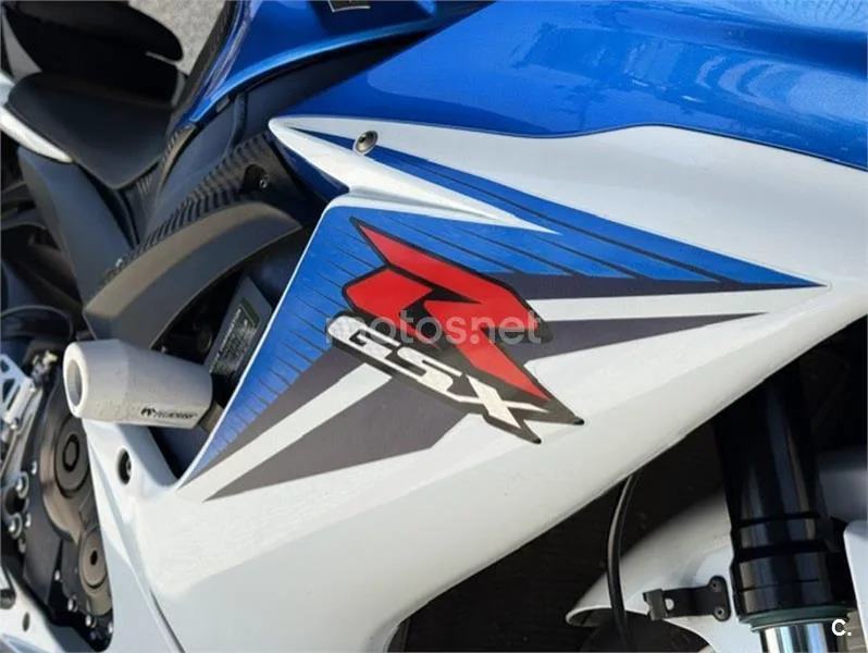 Suzuki GSX-R600 – Vista 10
