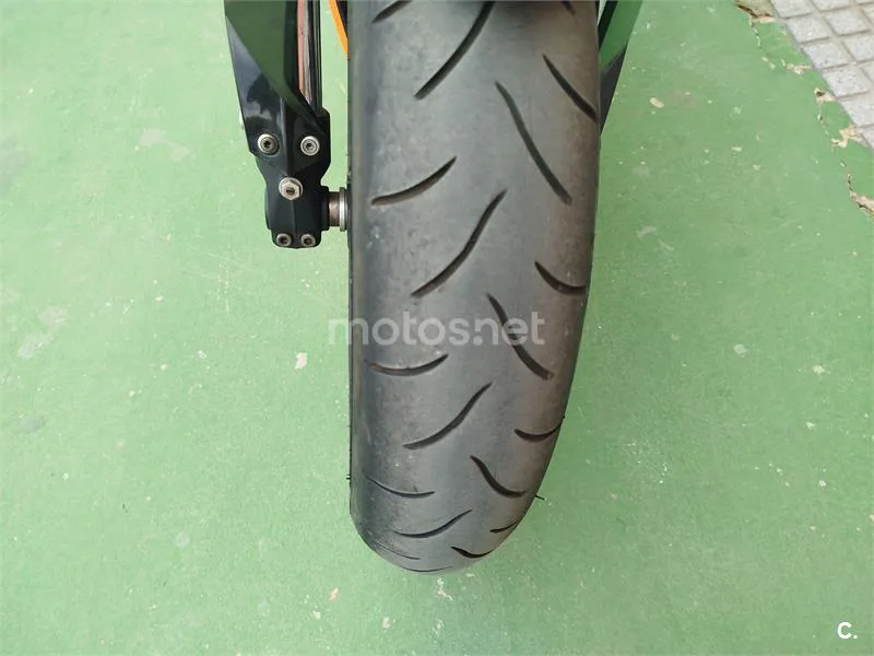 KTM 690 Duke – Vista 4