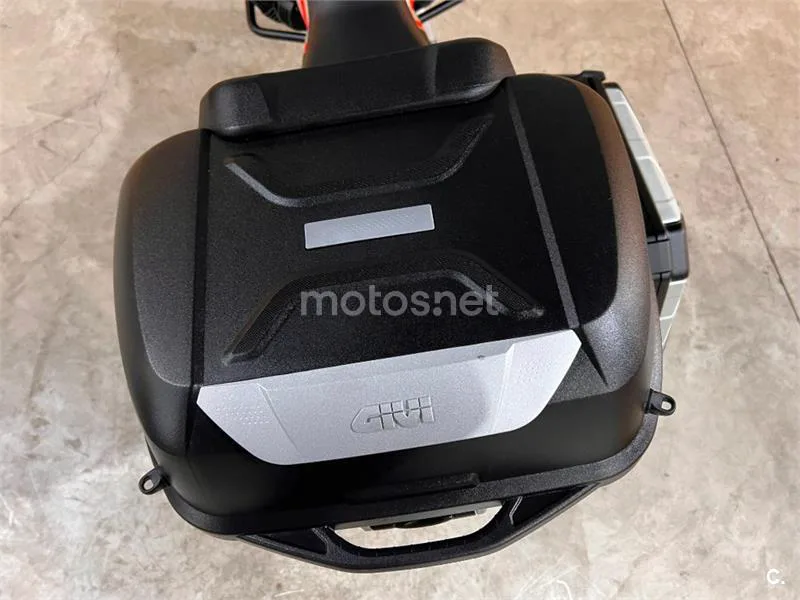 Moto Guzzi V85 TT – Vista 19