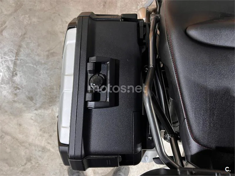 Moto Guzzi V85 TT – Vista 20