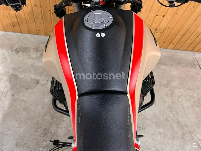 Moto Guzzi V85 TT – Vista 24