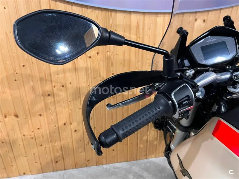 Moto Guzzi V85 TT – Vista 25