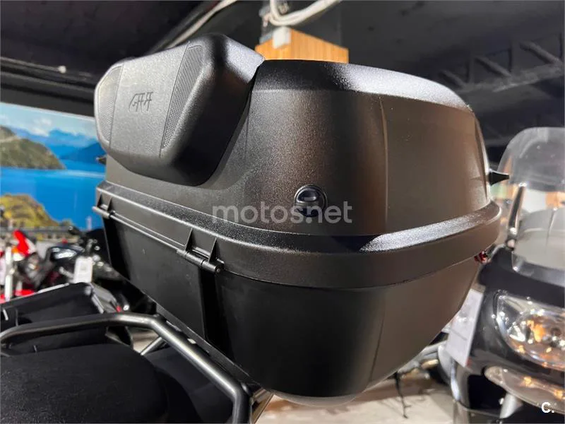 Moto Guzzi V85 TT – Vista 63