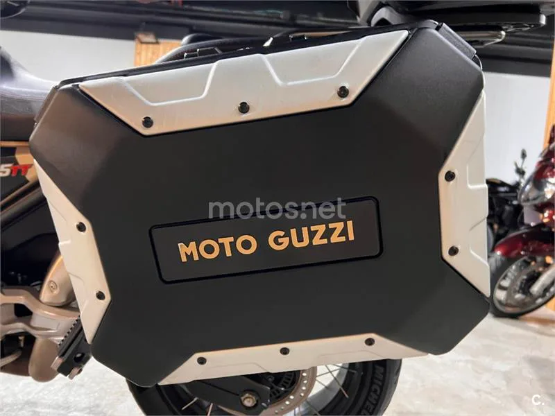 Moto Guzzi V85 TT – Vista 66