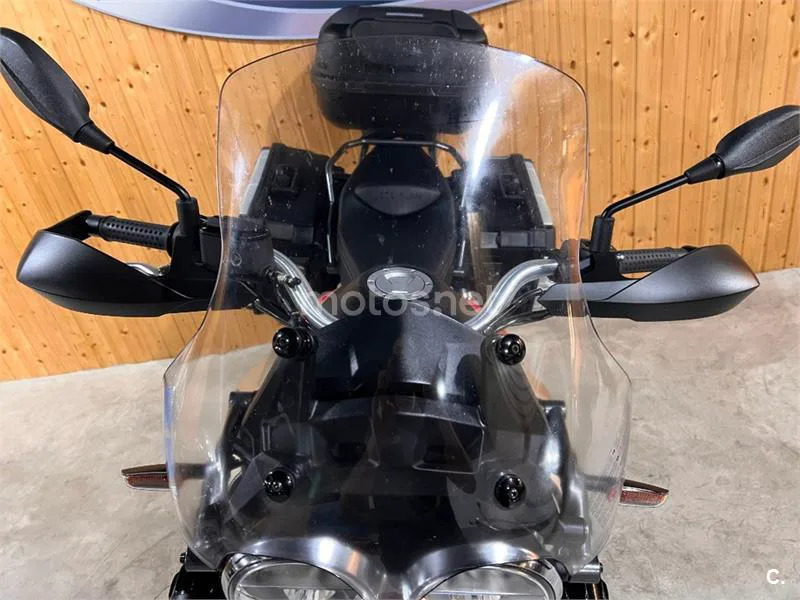 Moto Guzzi V85 TT – Vista 8
