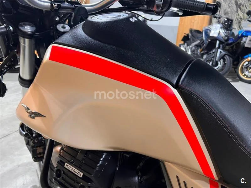Moto Guzzi V85 TT – Vista 73