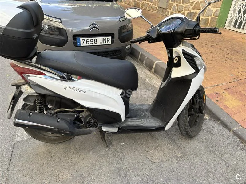 Kymco Miler 125 – Vista 3
